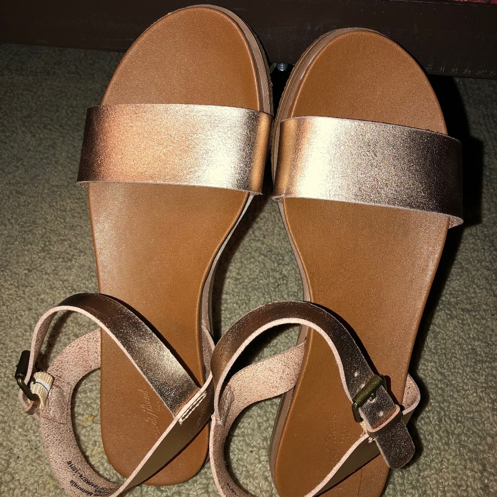 Rose gold summer sandals